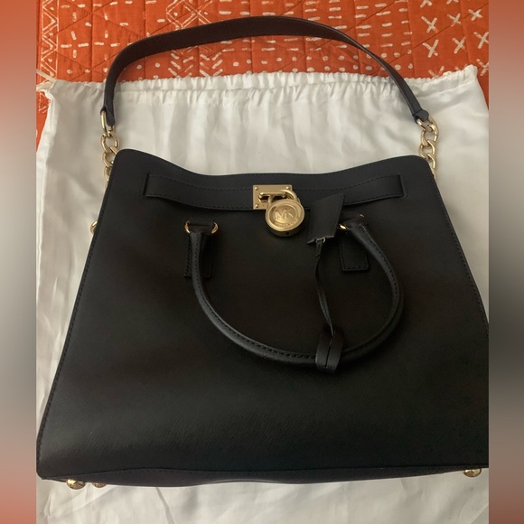 MK Bag - Picture 2 of 9